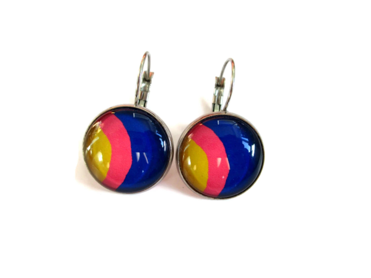 Boucles d'Oreilles Dormeuses Motif Abstrait Arc en Ciel