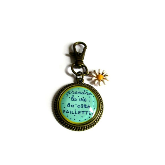 Prendre la vie du coté paillettes! Keychain