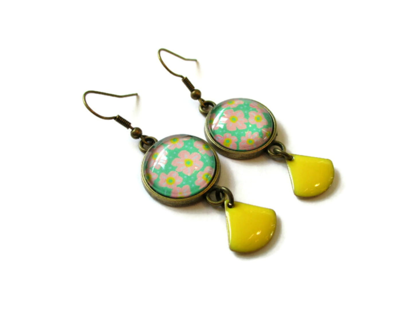 Boucles d'Oreilles Fleurs Pastels émail Jaune