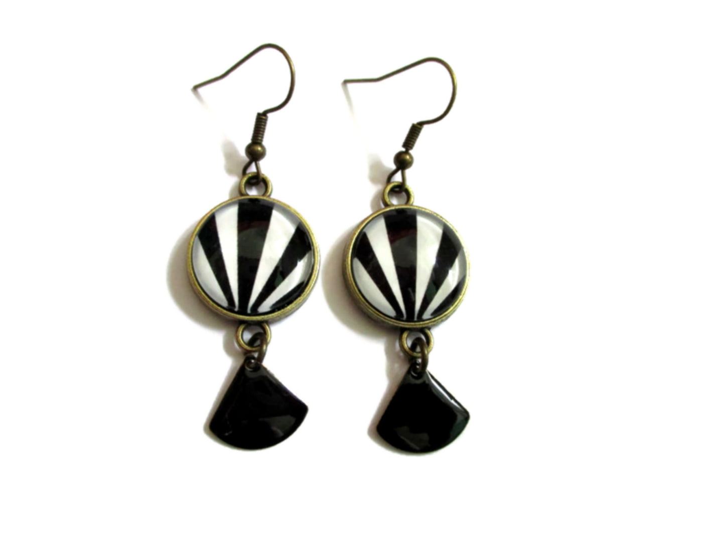 Boucles d'Oreilles Pendantes Noires et Blanches, émail Noir