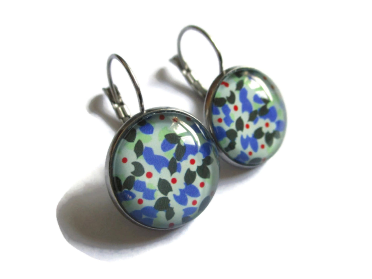 Boucles d'Oreilles Dormeuses Petites Fleurs Bleues et Vert d'eau