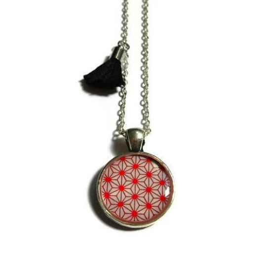 Red japanese stars necklace