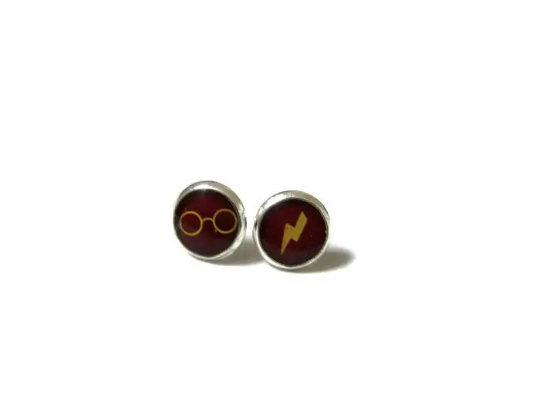 Harry Potter stud earrings, glasses and scar