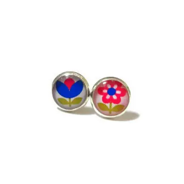 Puces d'Oreilles Enfant Fleurs Vintages Roses et Bleues